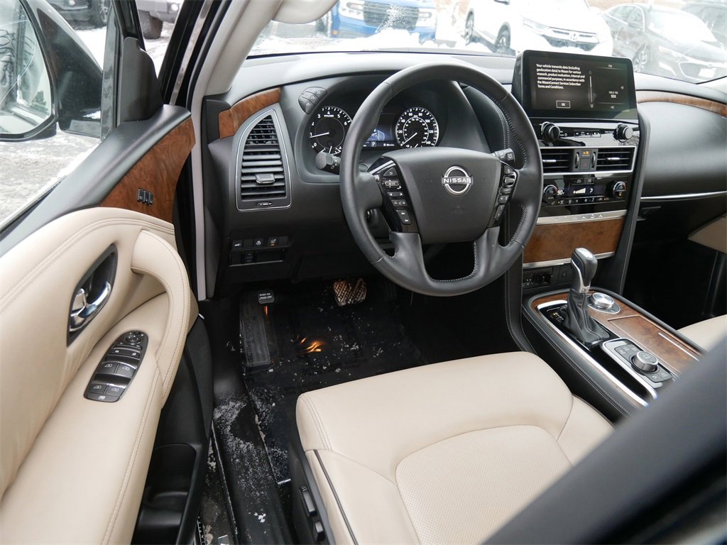 Used 2024 Nissan Armada SL w/ Captain's Chairs Package image 10