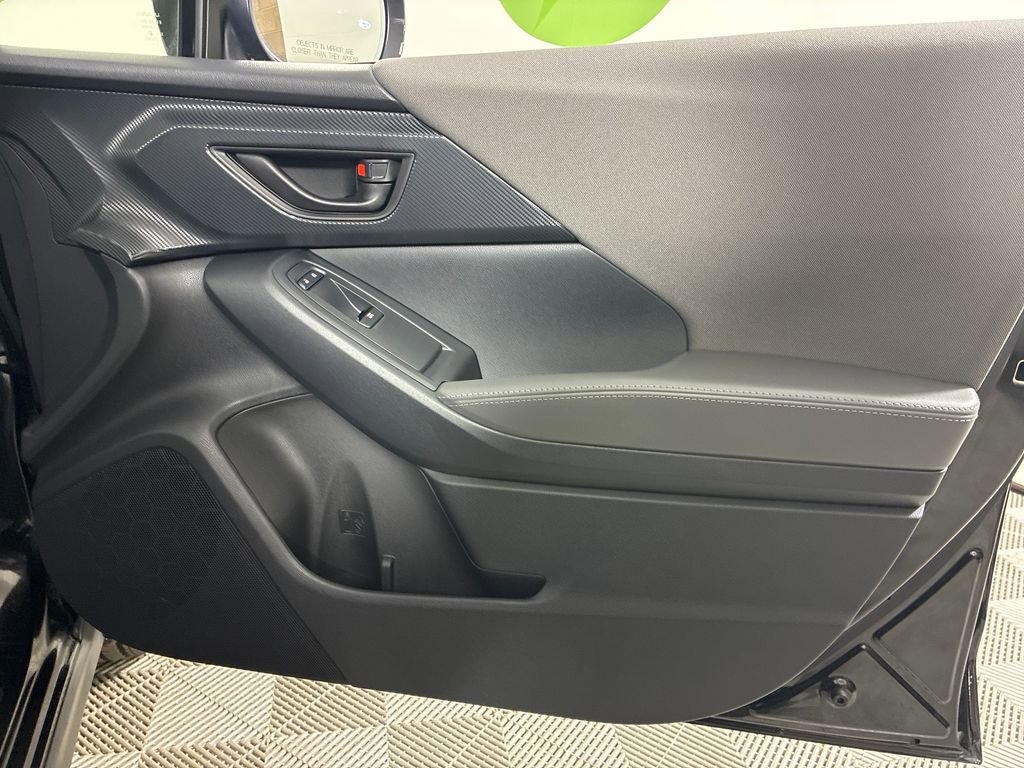 Certified 2025 Subaru Crosstrek 2.0i Premium image 31