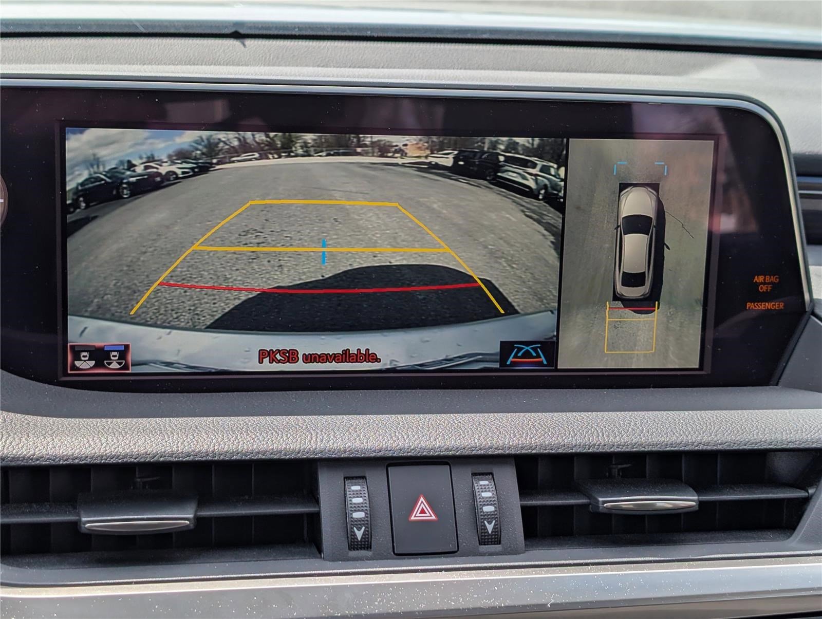 Used 2019 Lexus ES 350 Ultra Luxury w/ Accessory Package image 27