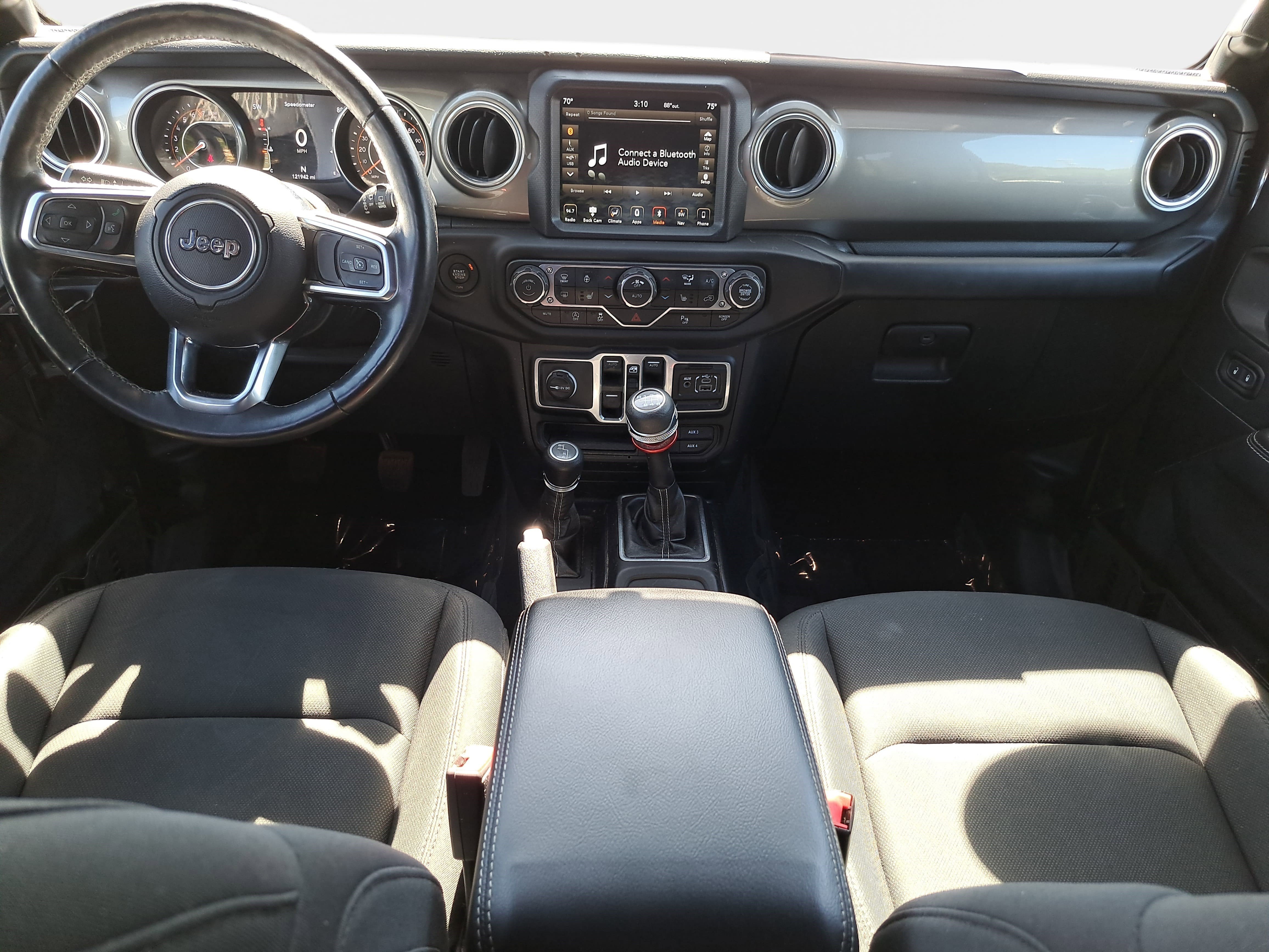 Used 2018 Jeep Wrangler Unlimited Sahara w/ Dual Top Group image 9