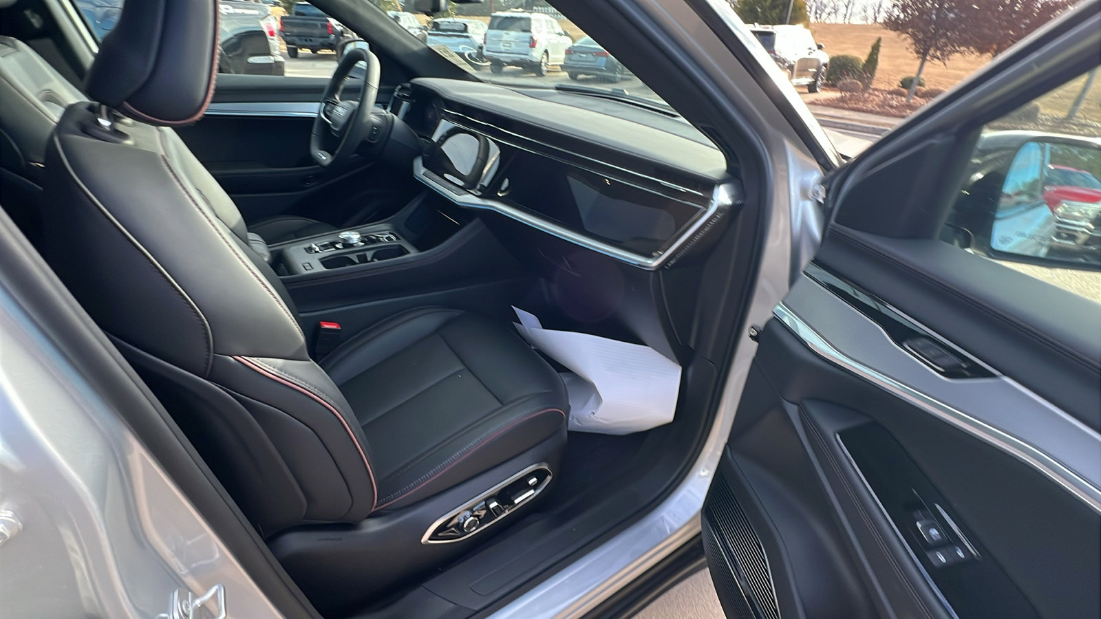 Used 2024 Jeep Wagoneer Launch Edition image 21