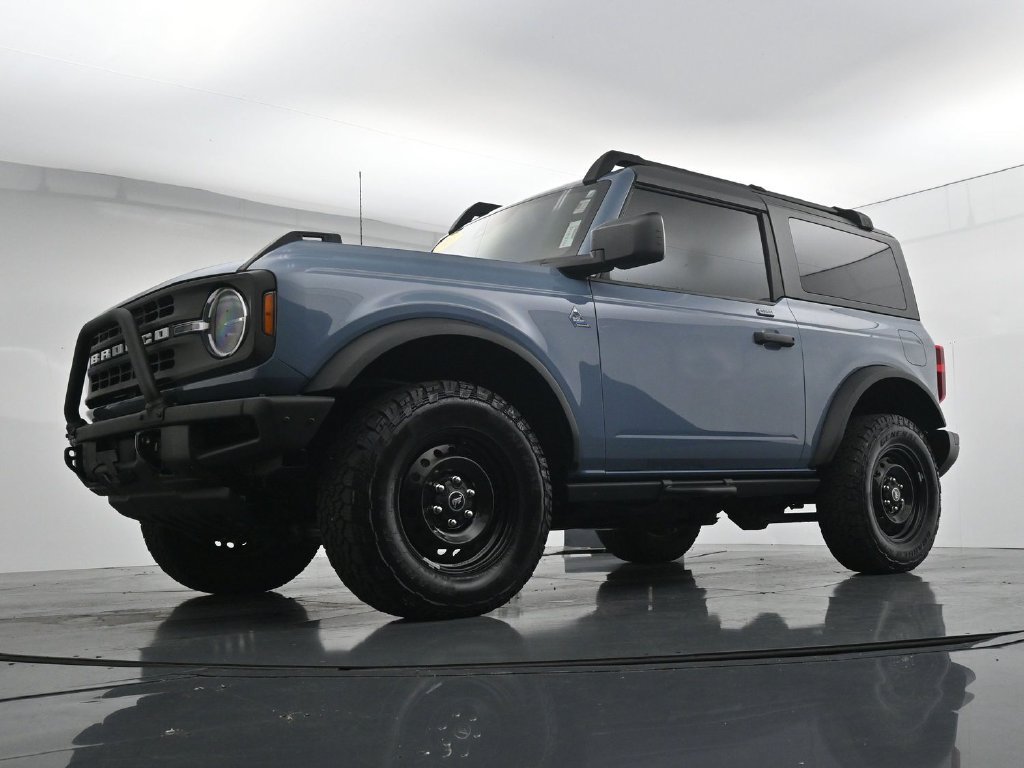 Used 2023 Ford Bronco Black Diamond AWD/4WD image 32