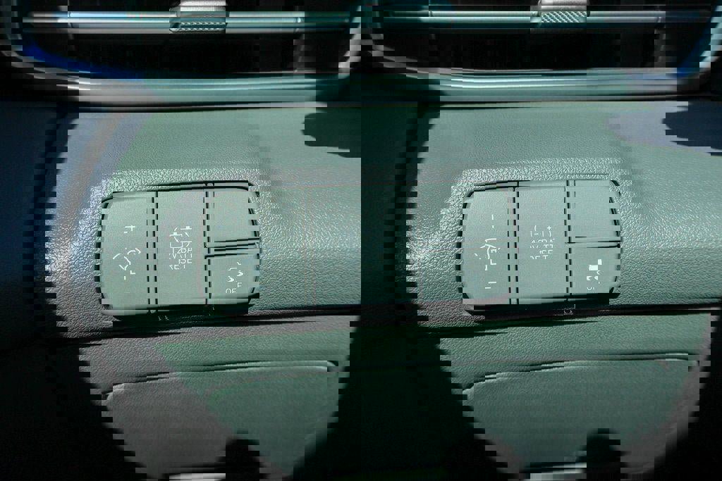 New 2026 Hyundai Elantra Sport image 21