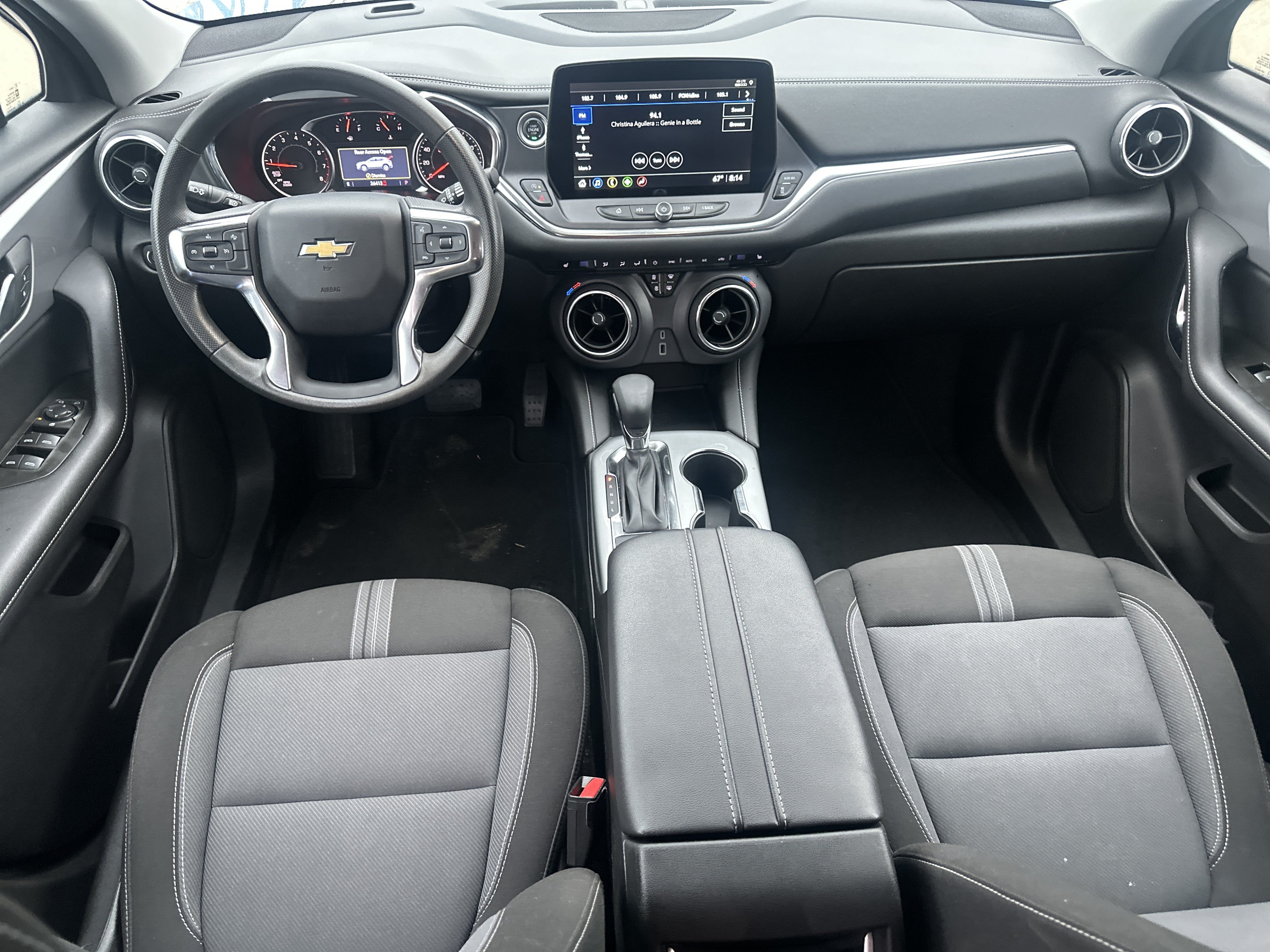 Used 2025 Chevrolet Blazer LT AWD/4WD image 22