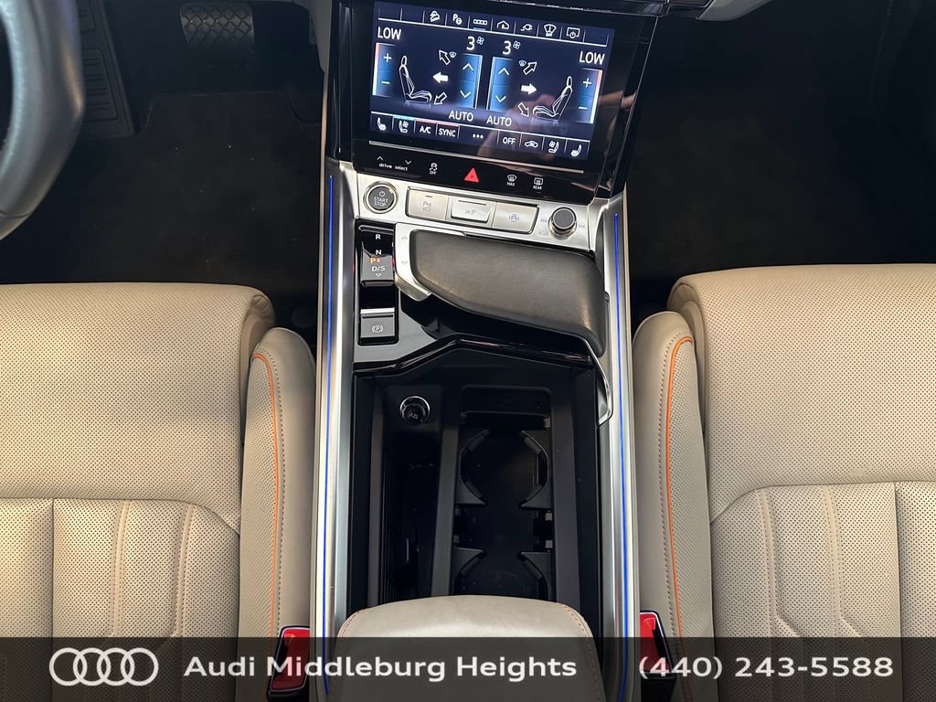 Used 2024 Audi Q8 e-tron Prestige w/ Prestige Package AWD/4WD image 29