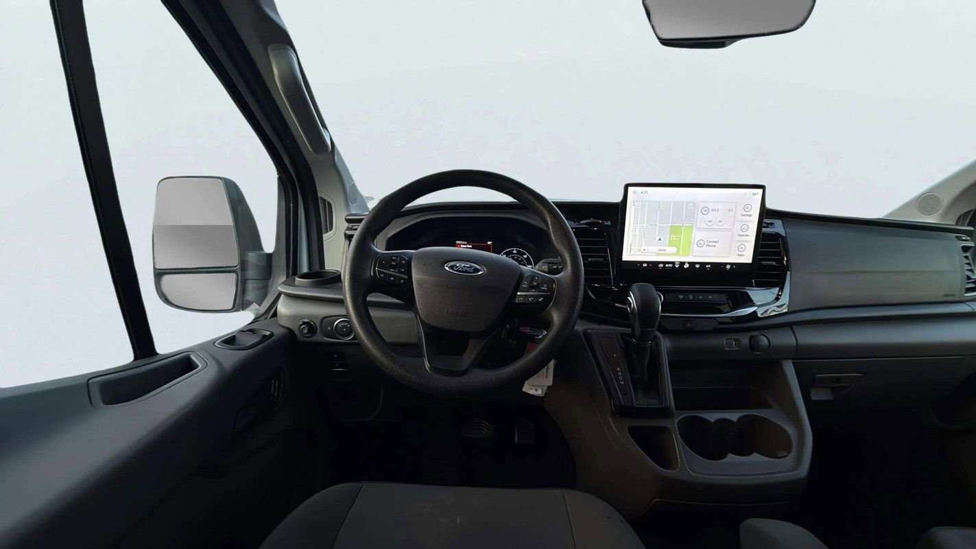 Used 2023 Ford Transit 350 XLT image 10