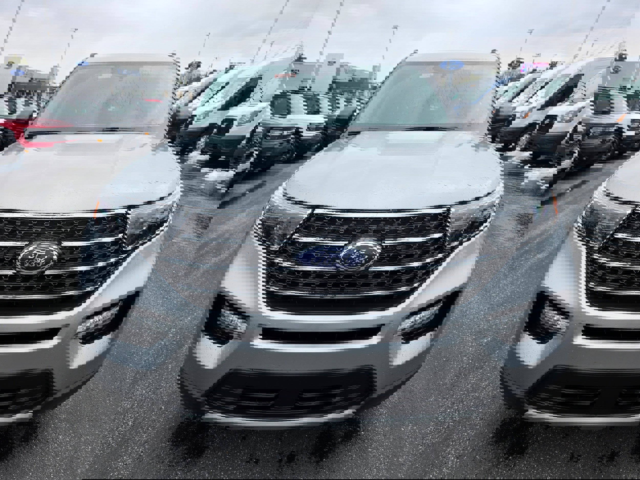 Certified 2023 Ford Explorer XLT w/ Equipment Group 202A image 8