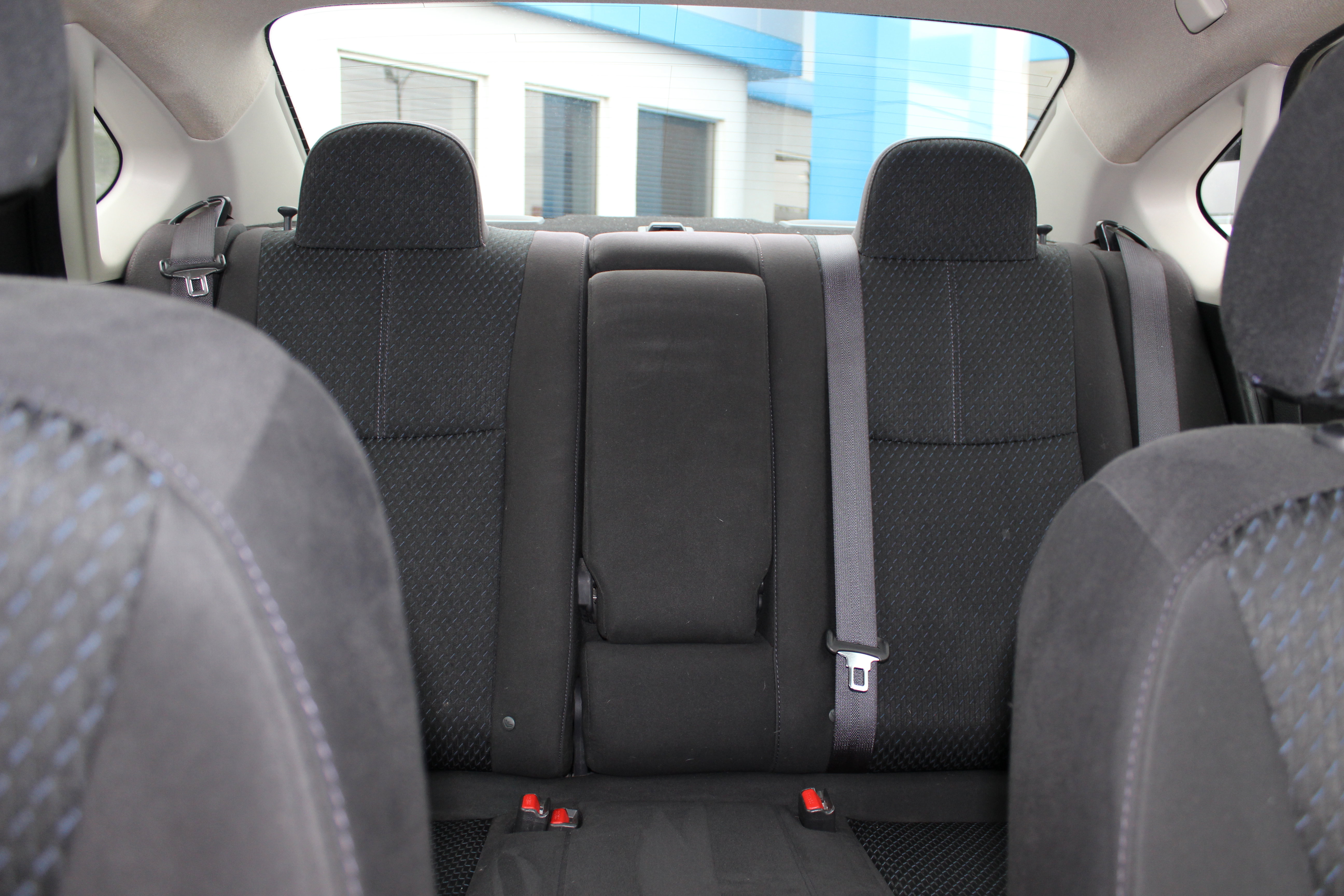 Used 2013 Nissan Sentra SR w/ Driver Pkg FWD image 7
