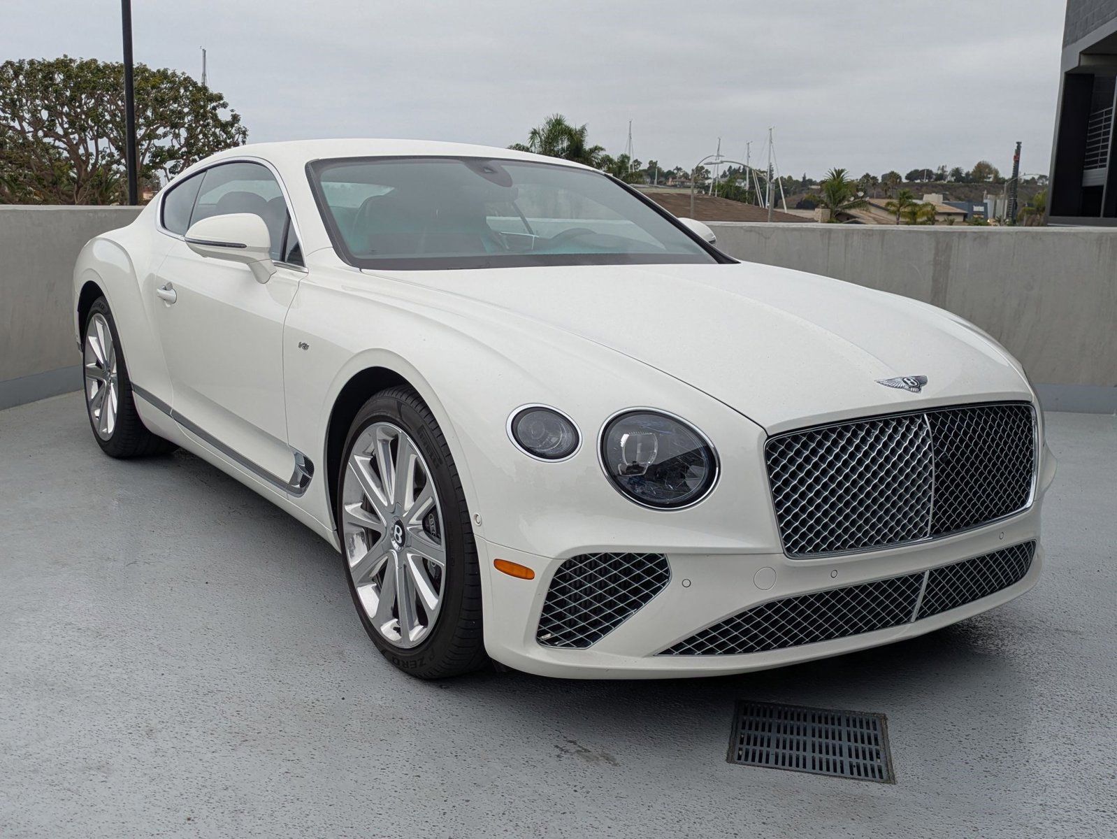 Certified 2022 Bentley Continental GT video 1