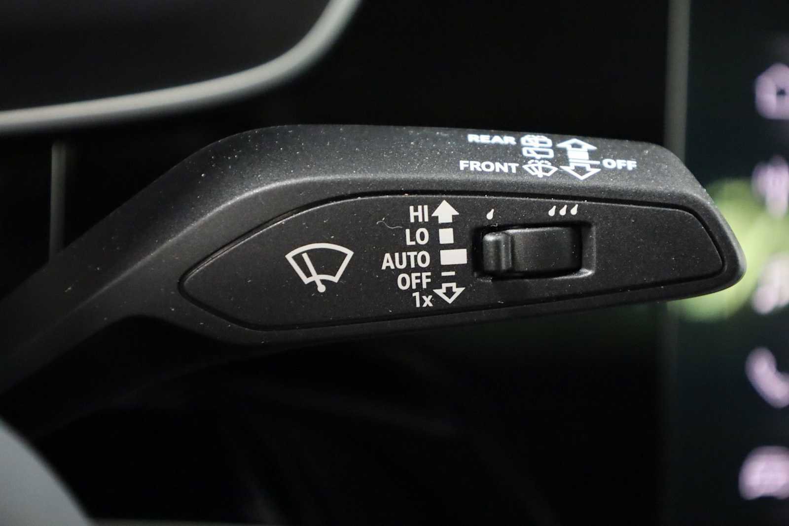 Certified 2025 Audi Q3 2.0T Premium w/ Convenience Package AWD/4WD image 27