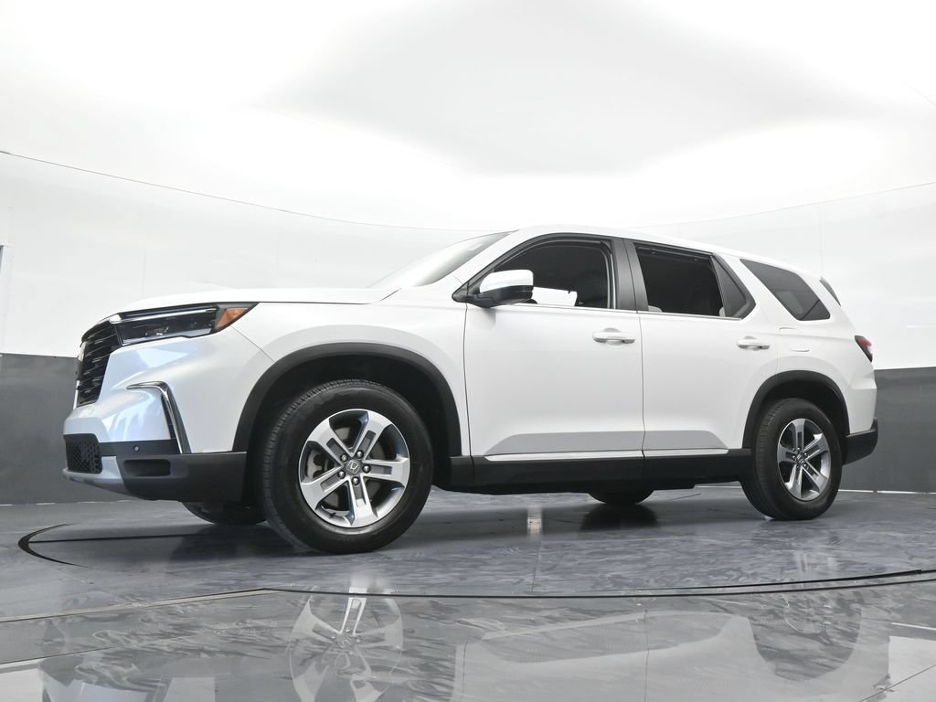 Used 2025 Honda Pilot EX-L image 60