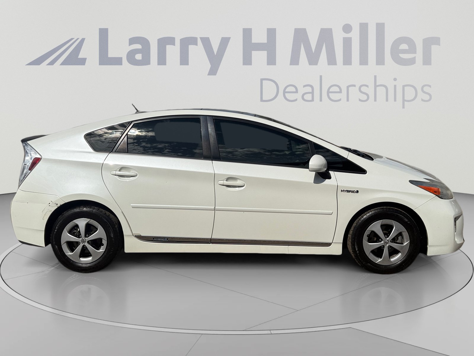 Used 2012 Toyota Prius Three w/ Solar Roof Pkg FWD image 6