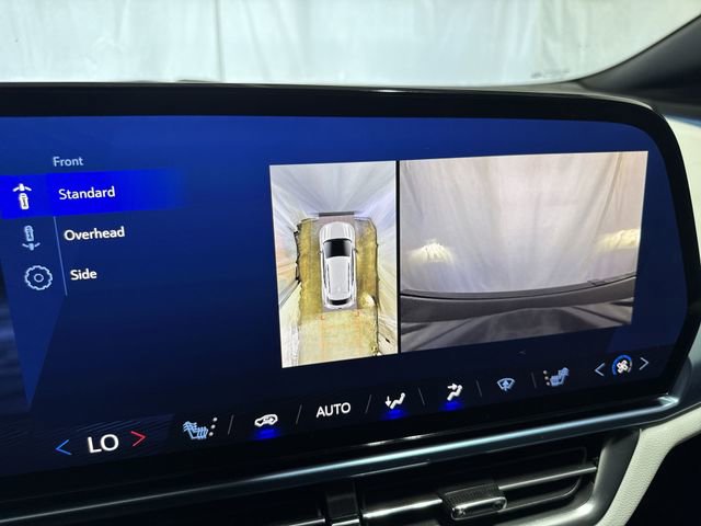 Certified 2025 Chevrolet Equinox EV LT FWD image 19