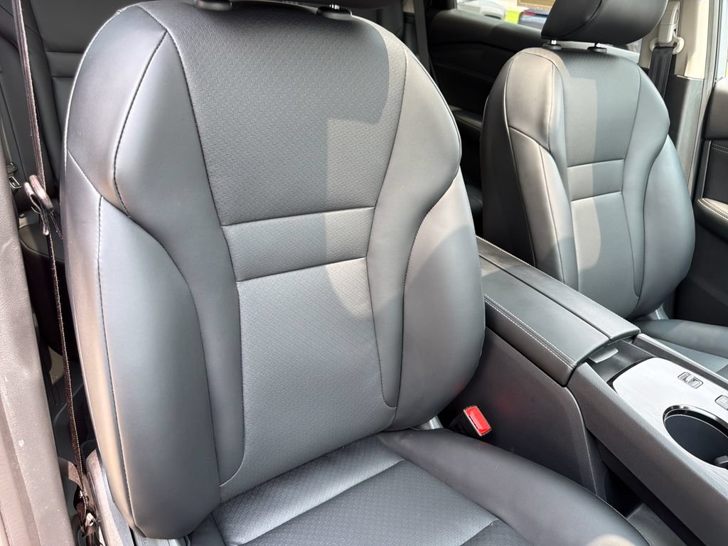 Used 2026 Nissan Rogue Dark Armor FWD image 46