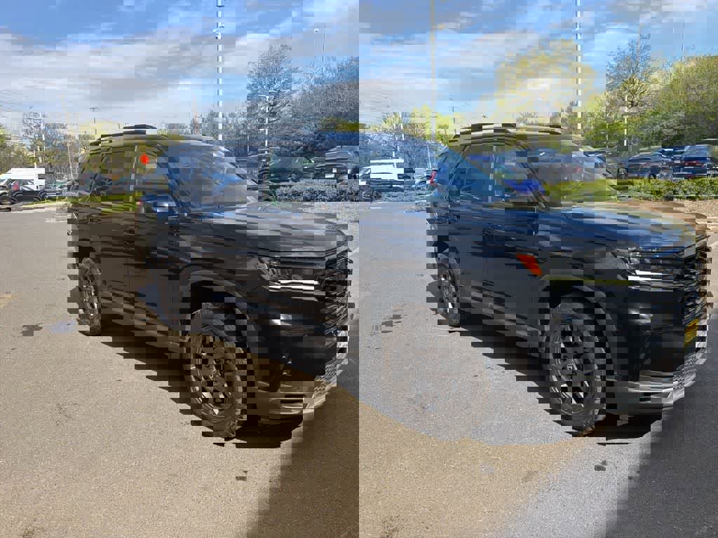 Used 2023 Honda Pilot TrailSport image 12