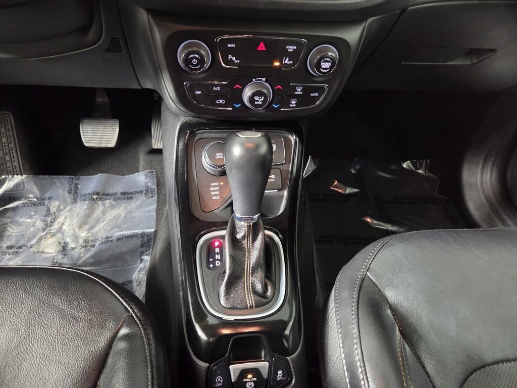 Used 2019 Jeep Compass Limited w/ Advanced Safety Group image 22