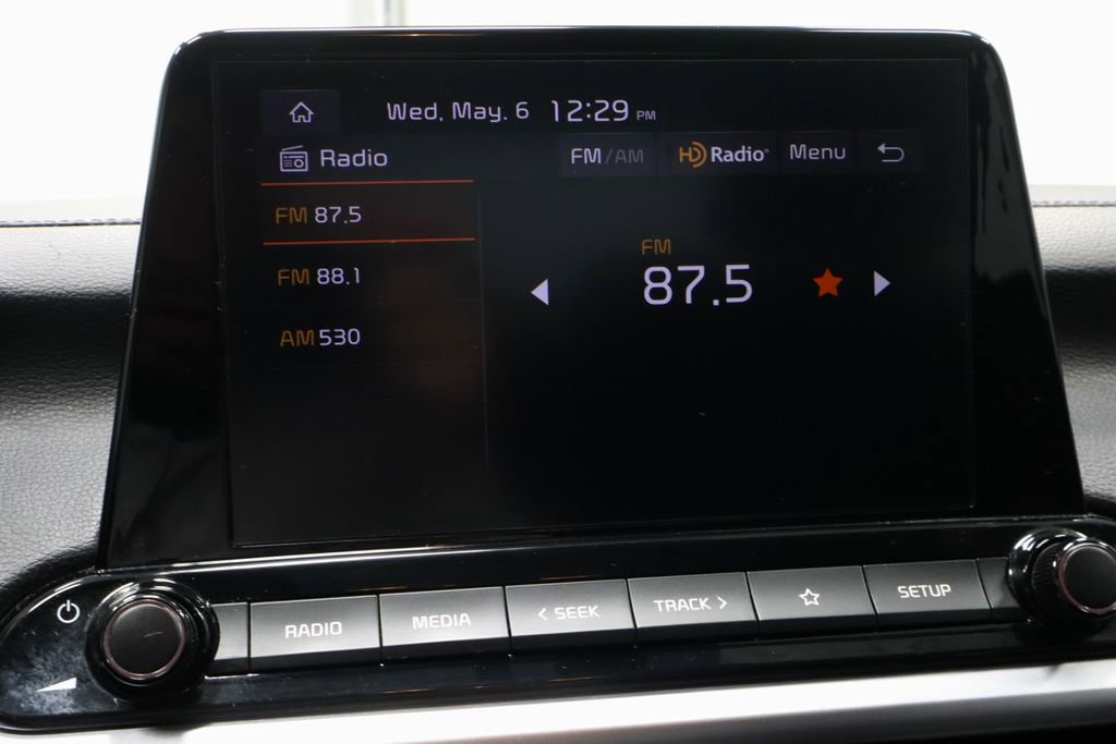 Used 2022 Kia Forte LXS FWD image 3