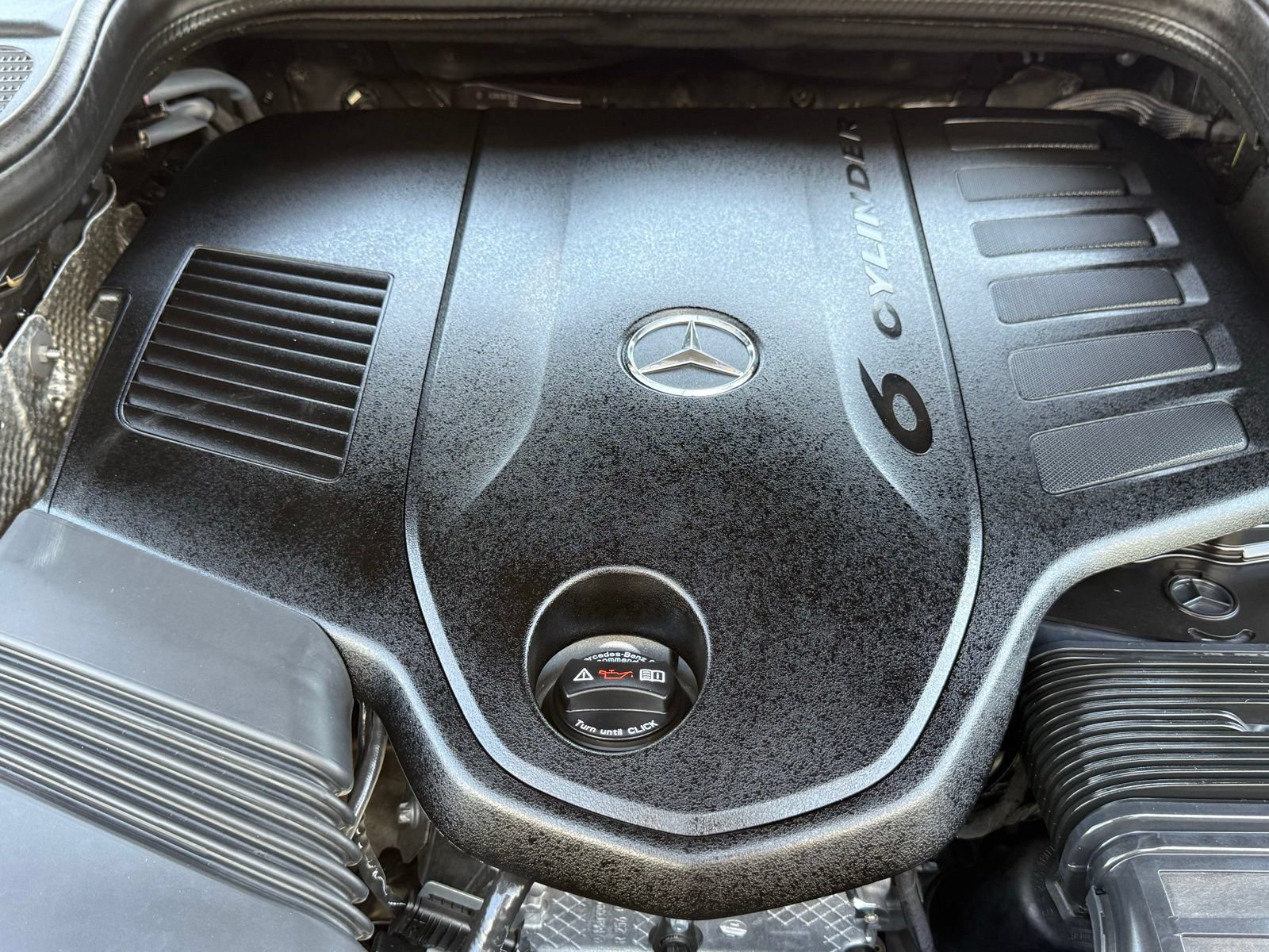 Used 2022 Mercedes-Benz GLS 450 4MATIC image 46
