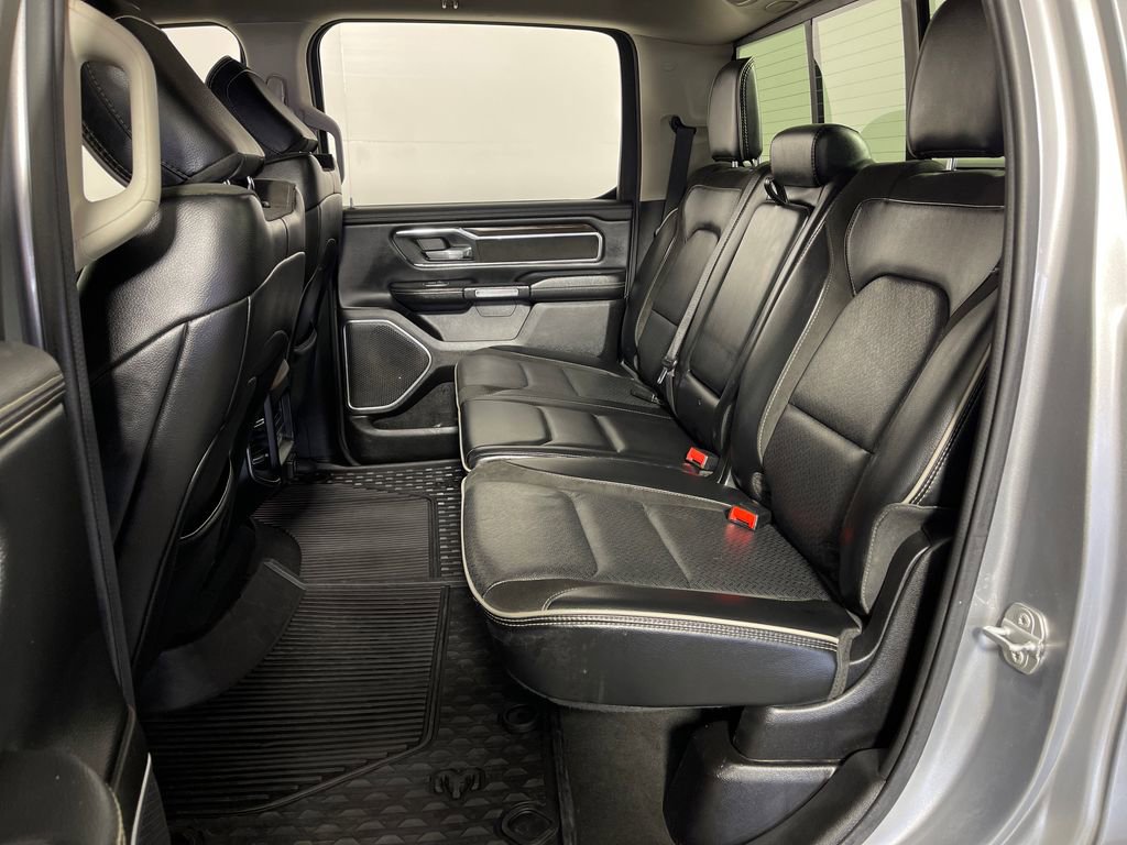 Used 2022 RAM 1500 Laramie AWD/4WD image 13