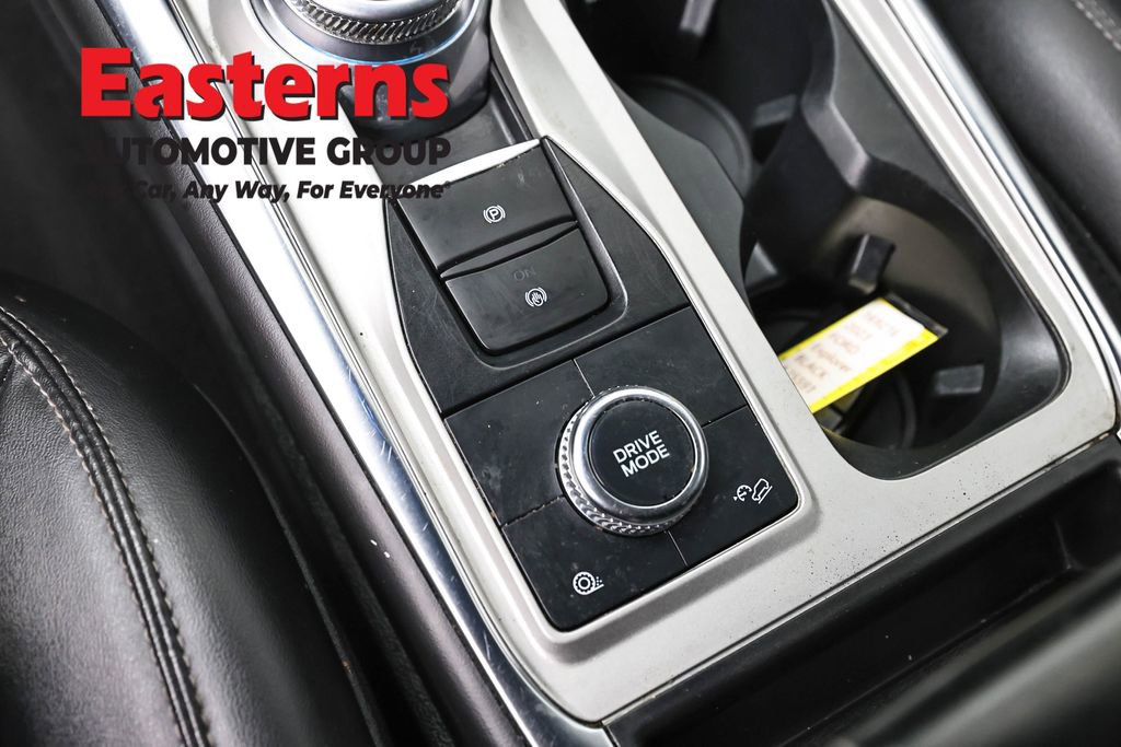 Used 2023 Ford Explorer XLT w/ Equipment Group 202A image 21