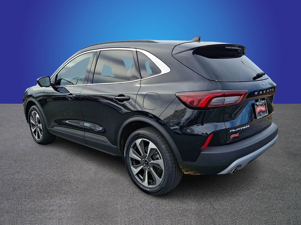 Used 2024 Ford Escape Platinum image 6