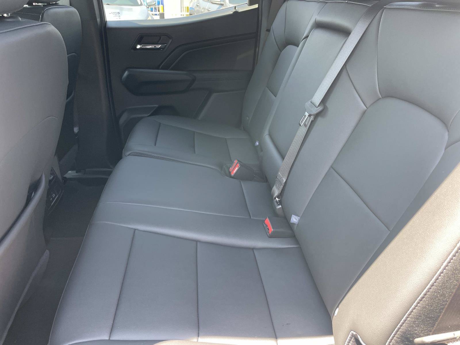 New 2026 GMC Canyon Elevation w/ Convenience Package RWD image 24