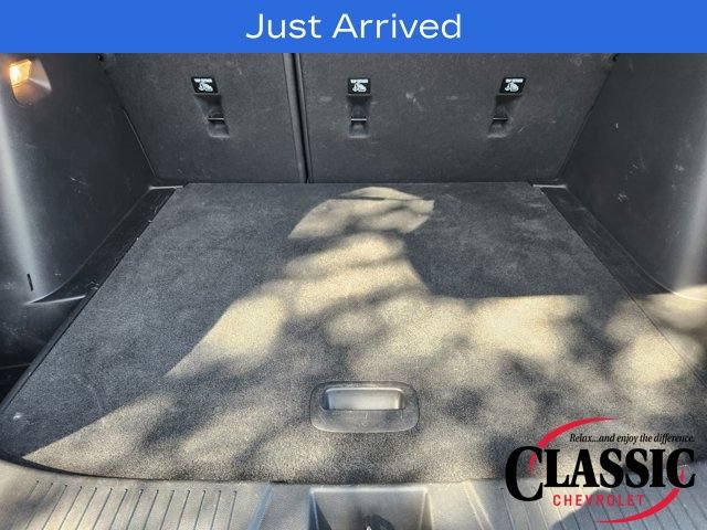 Used 2024 Chevrolet Trax LT w/ Sunroof Package image 42