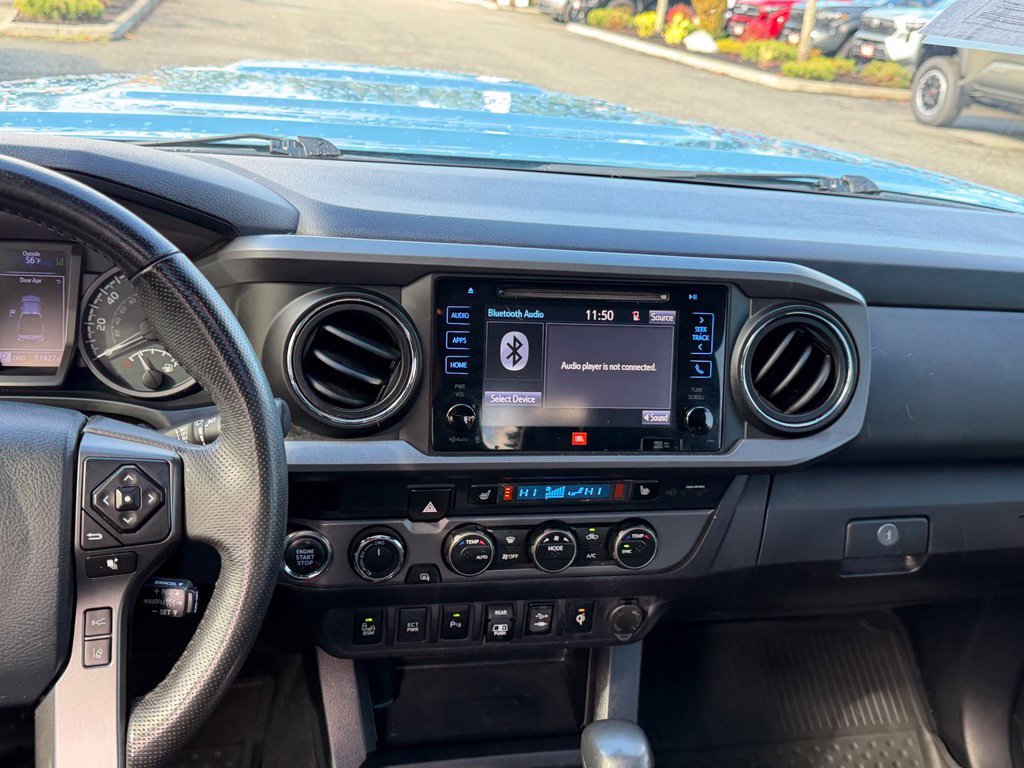 Used 2019 Toyota Tacoma TRD Sport AWD/4WD image 22