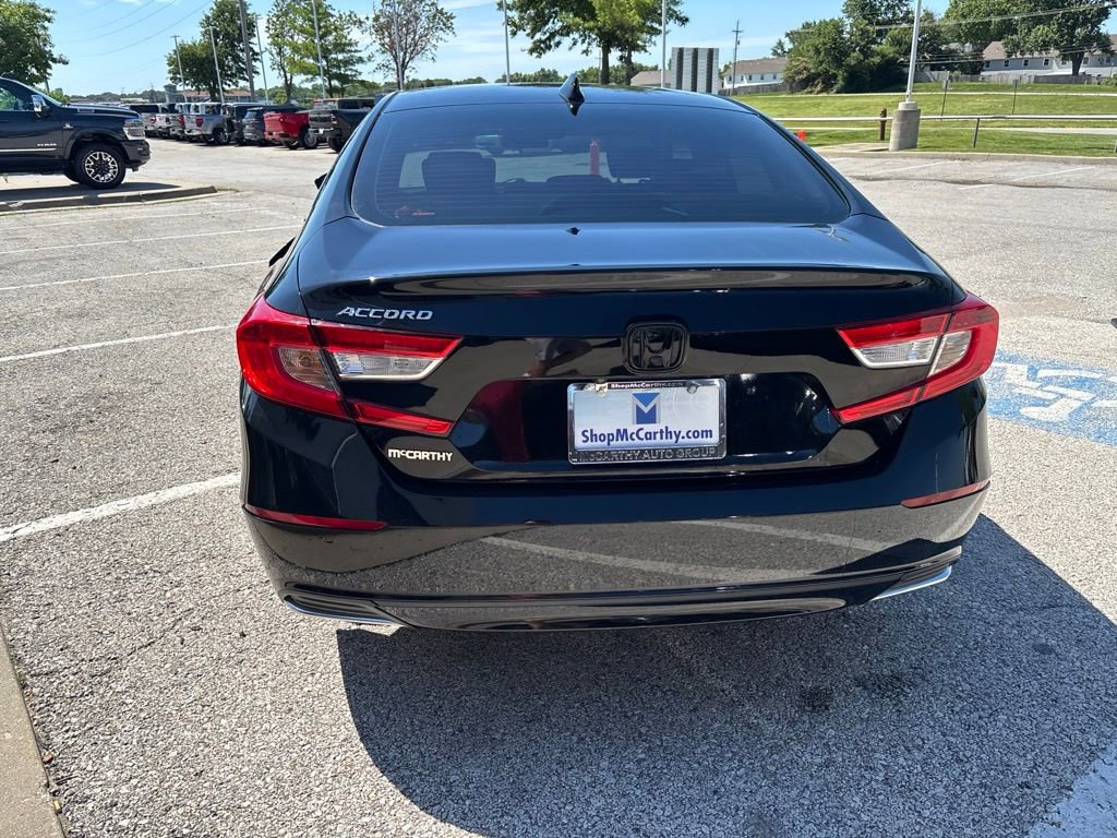 Used 2018 Honda Accord EX image 21