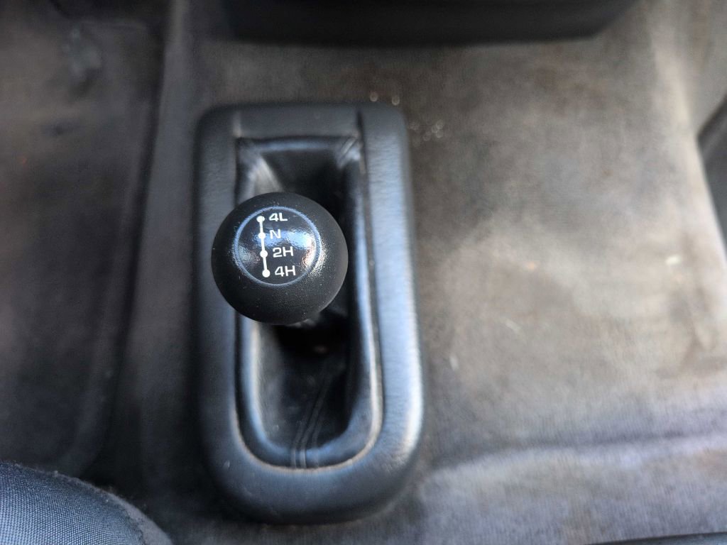 Used 2003 Dodge Ram 1500 Truck 4x4 Quad Cab image 12