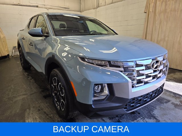 Used 2023 Hyundai Santa Cruz SEL w/ Cargo Package AWD/4WD image 4