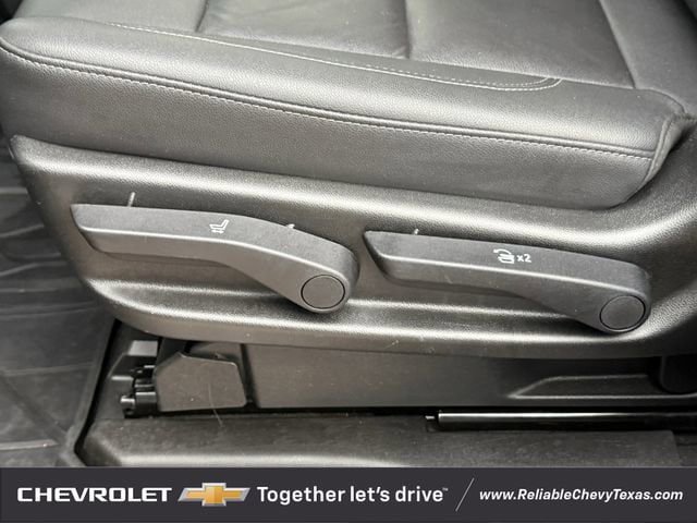 Used 2021 Chevrolet Tahoe LT w/ Luxury Package RWD image 32