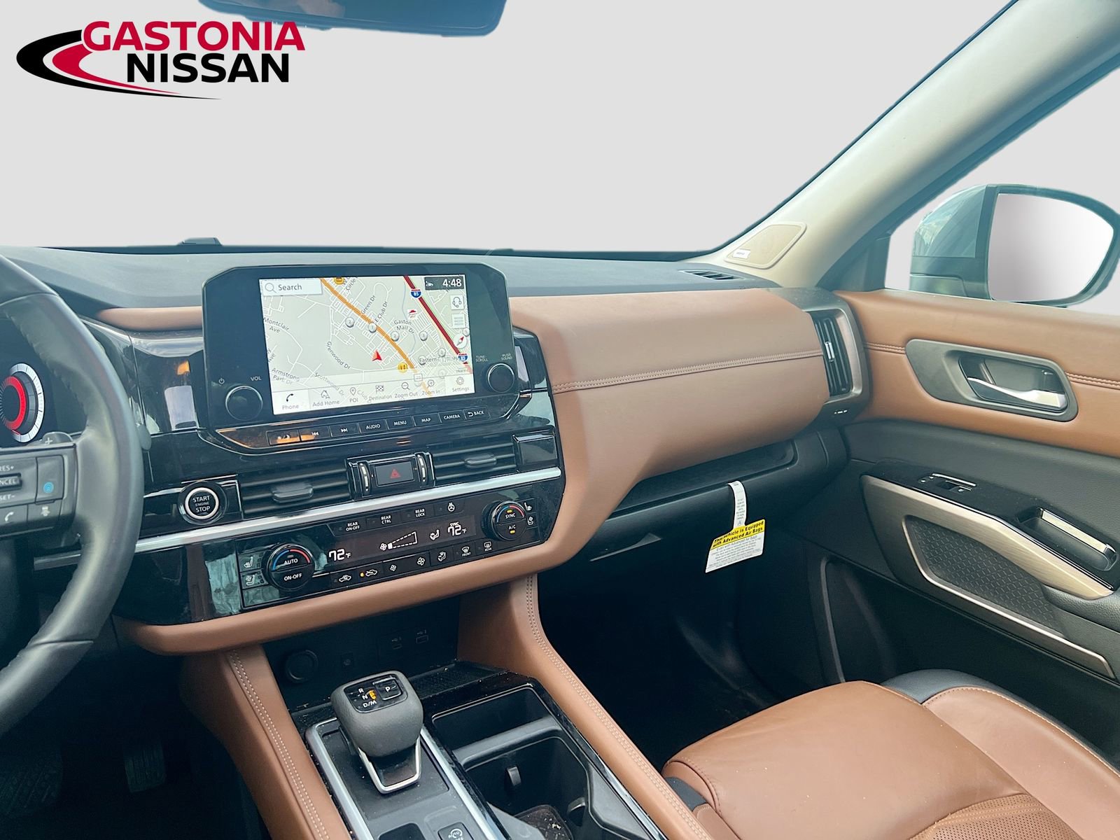 Used 2024 Nissan Pathfinder Platinum w/ Cargo Package image 32