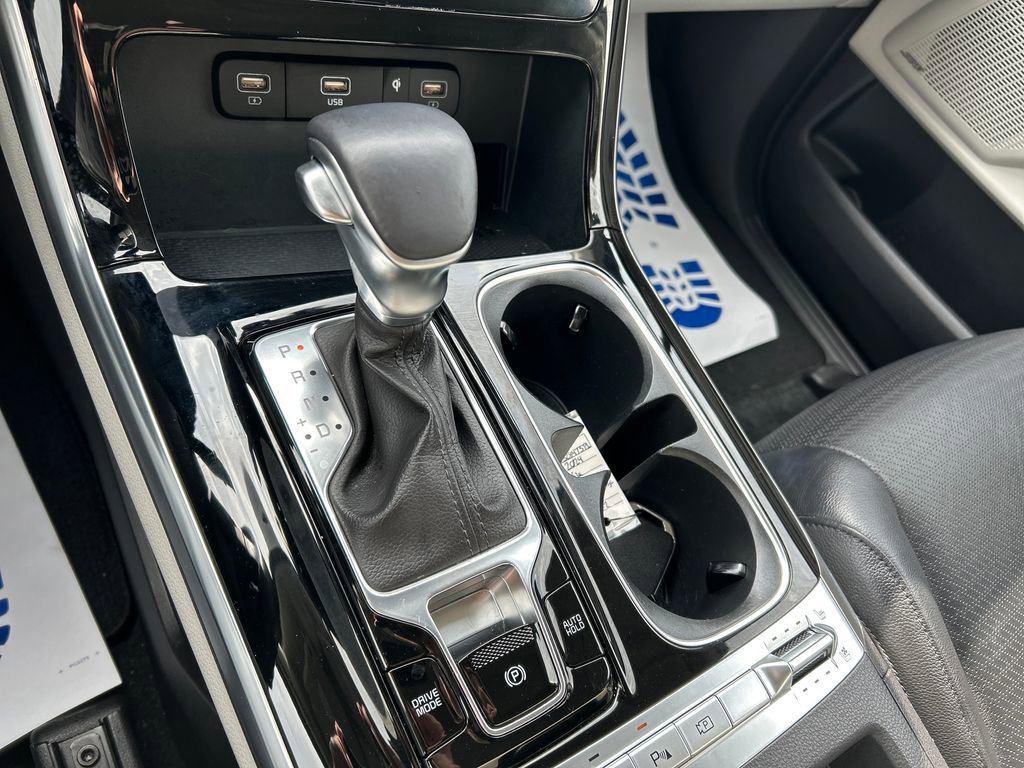 Used 2024 Kia Carnival SX Prestige image 35