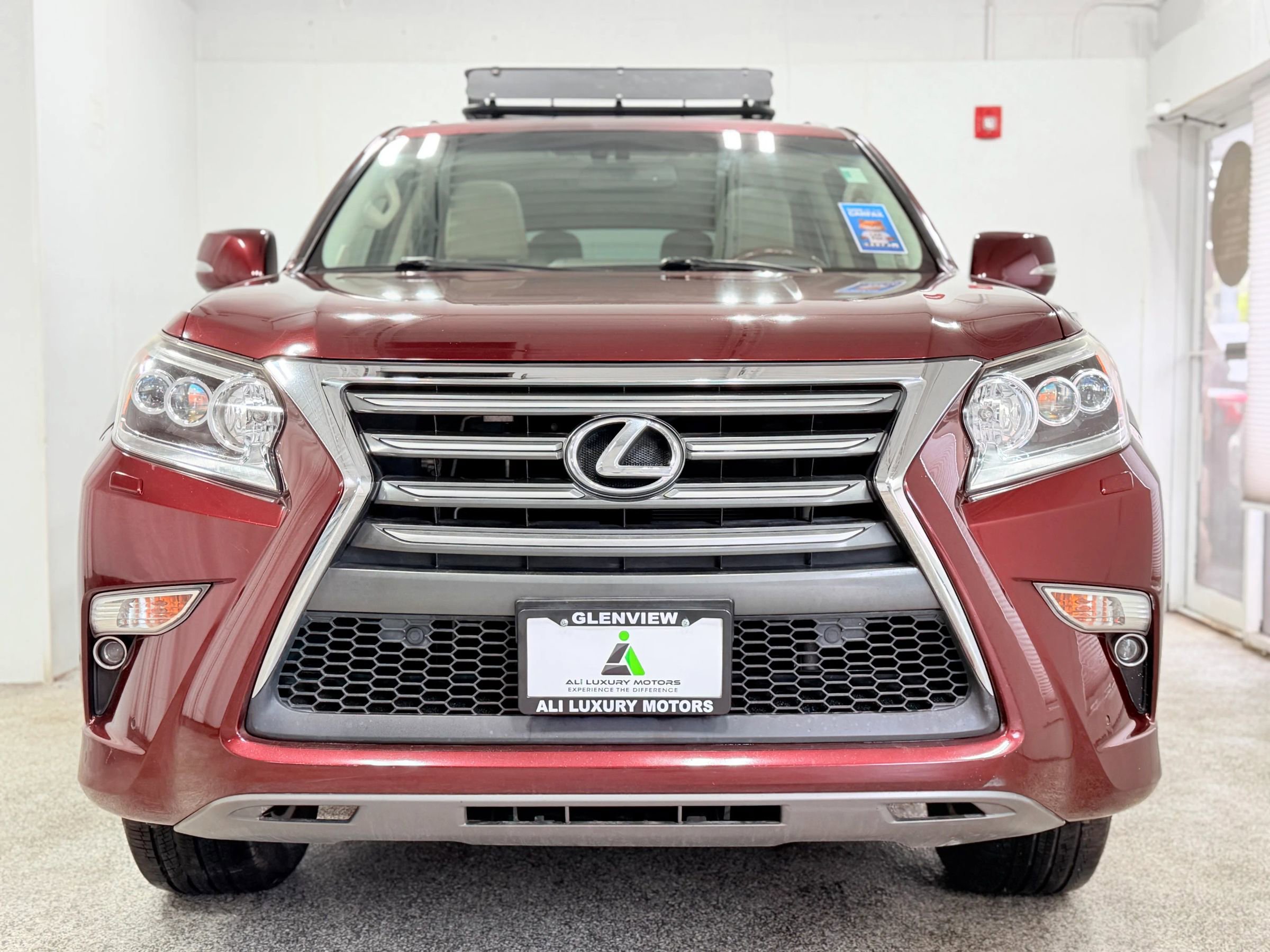 Used 2017 Lexus GX 460 Premium w/ Premium Package AWD/4WD image 2