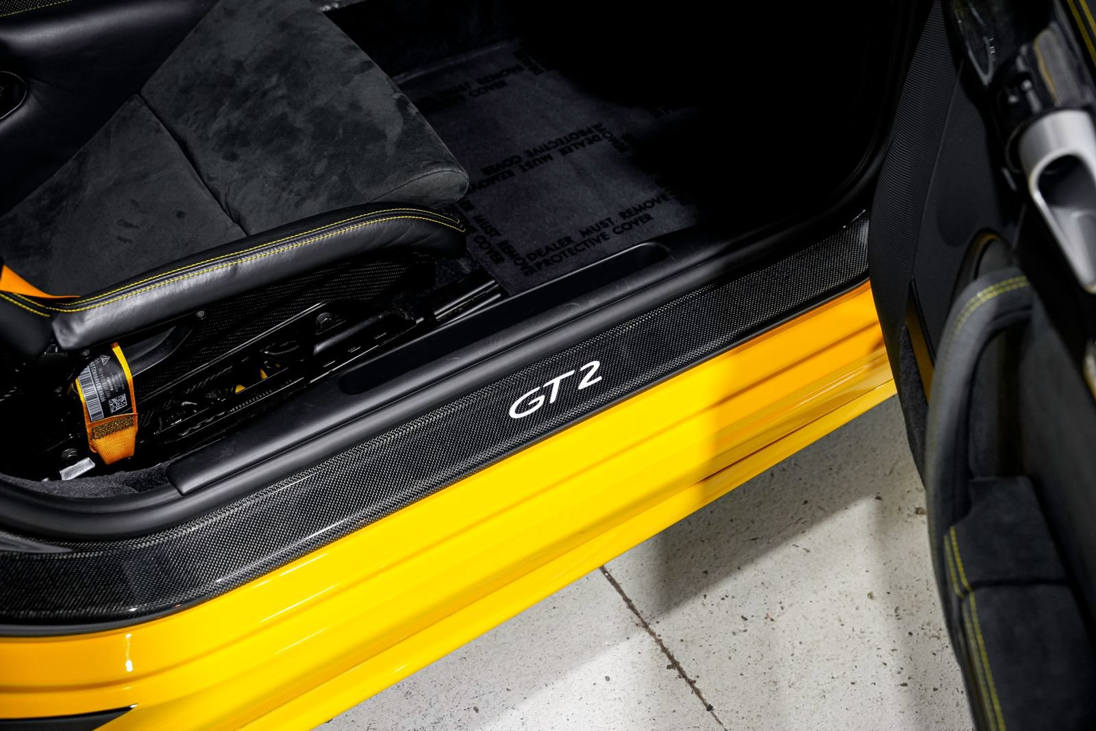 Used 2008 Porsche 911 GT2 RWD image 20