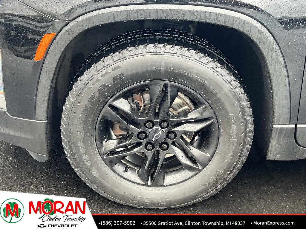Certified 2023 Chevrolet Traverse LT FWD image 10