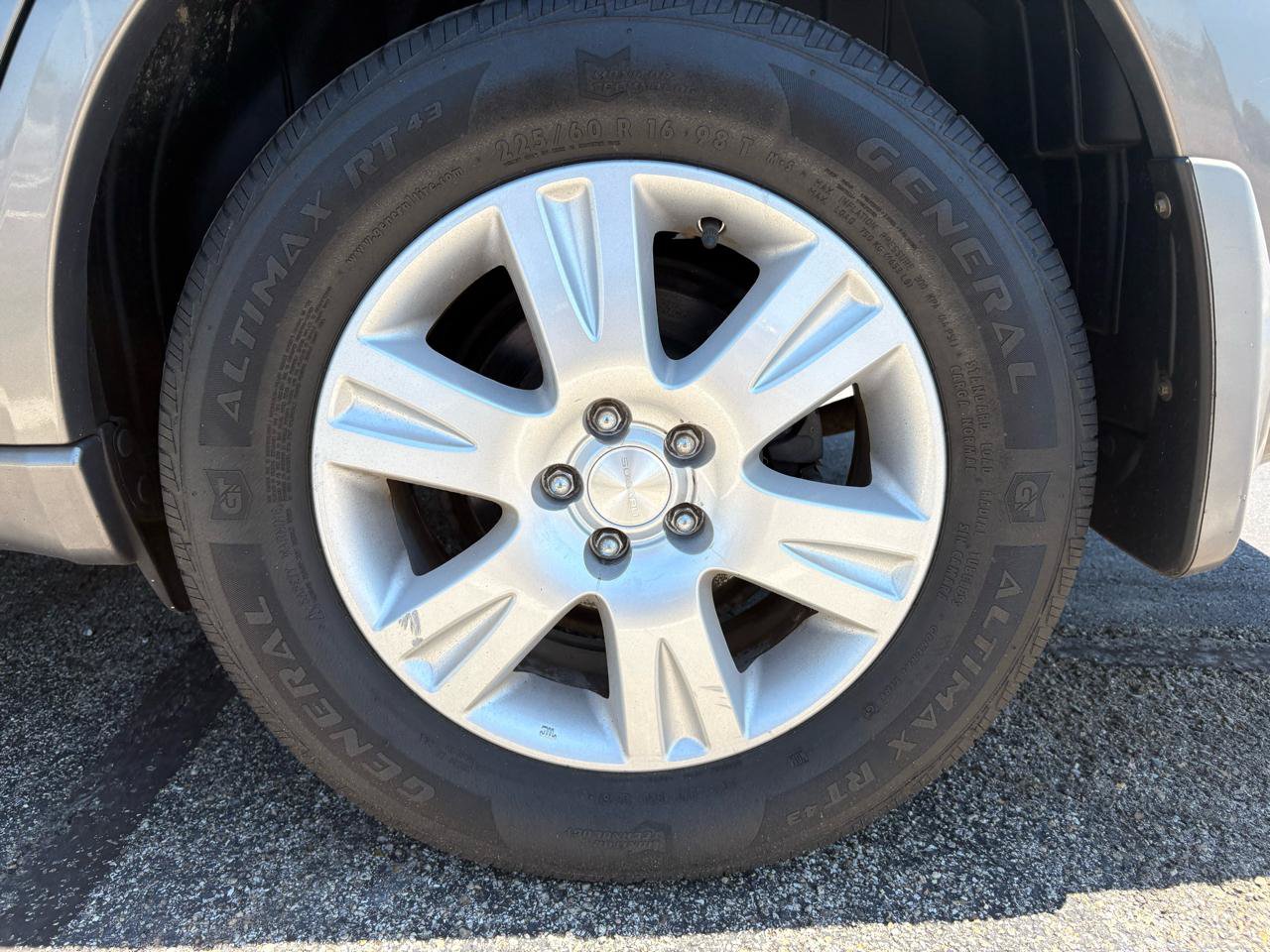 Used 2005 Subaru Outback 2.5i Limited AWD/4WD image 39