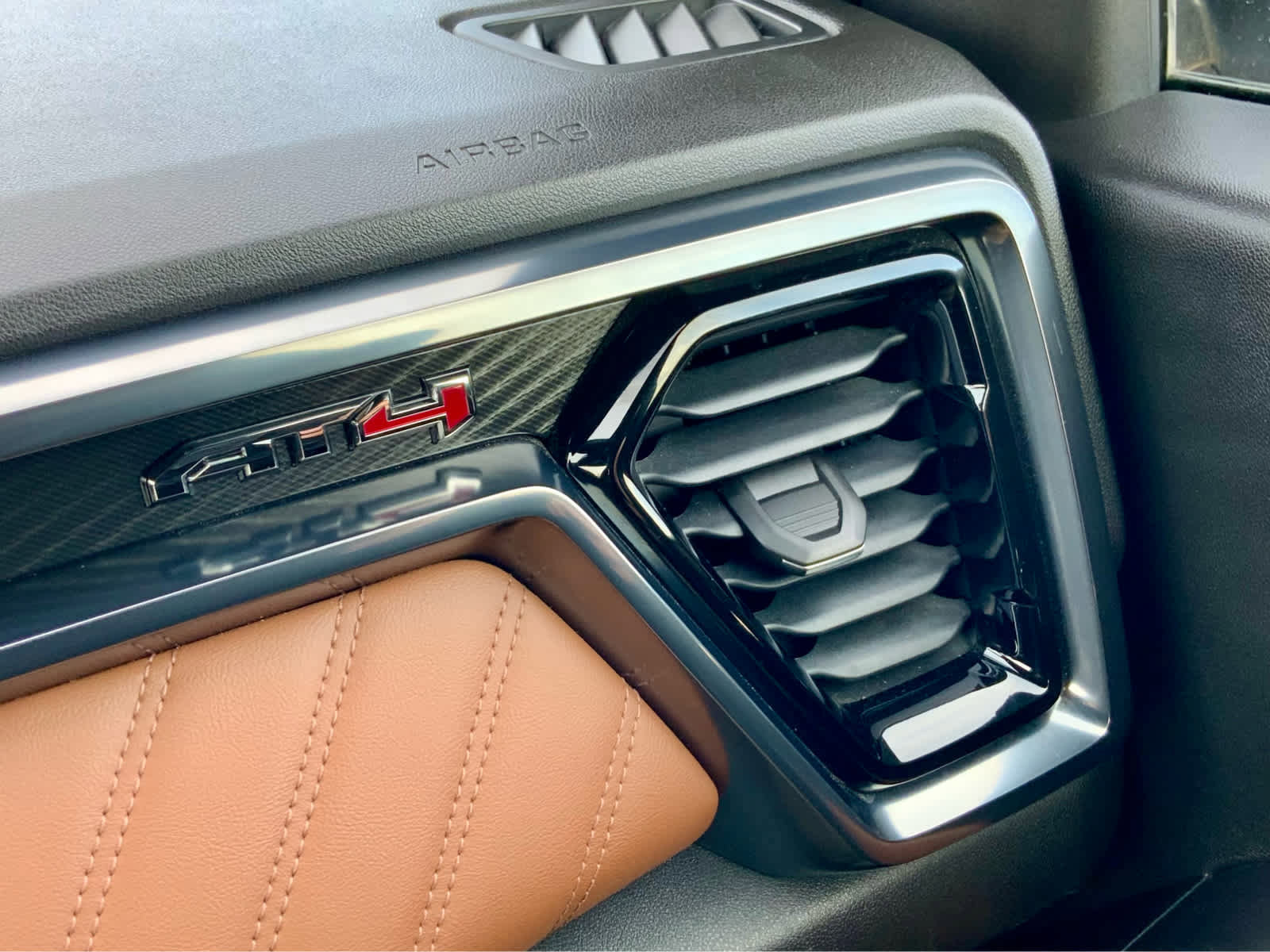 Used 2023 GMC Canyon AT4 w/ AT4 Premium Package image 55