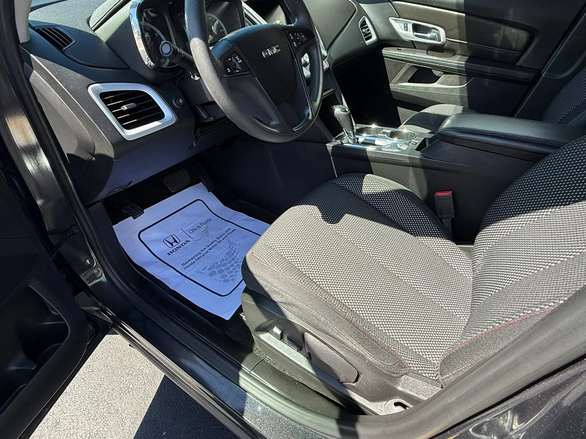 Used 2016 GMC Terrain SLE image 13