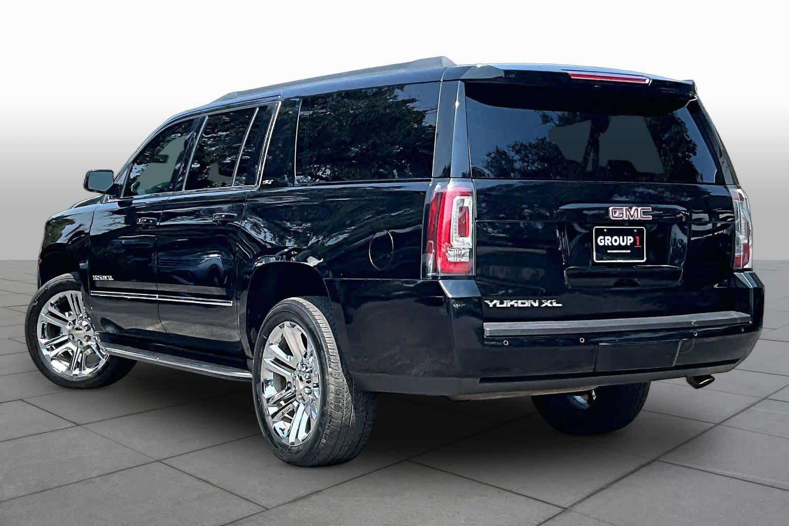 Used 2019 GMC Yukon XL SLT w/ Premium Edition RWD image 12