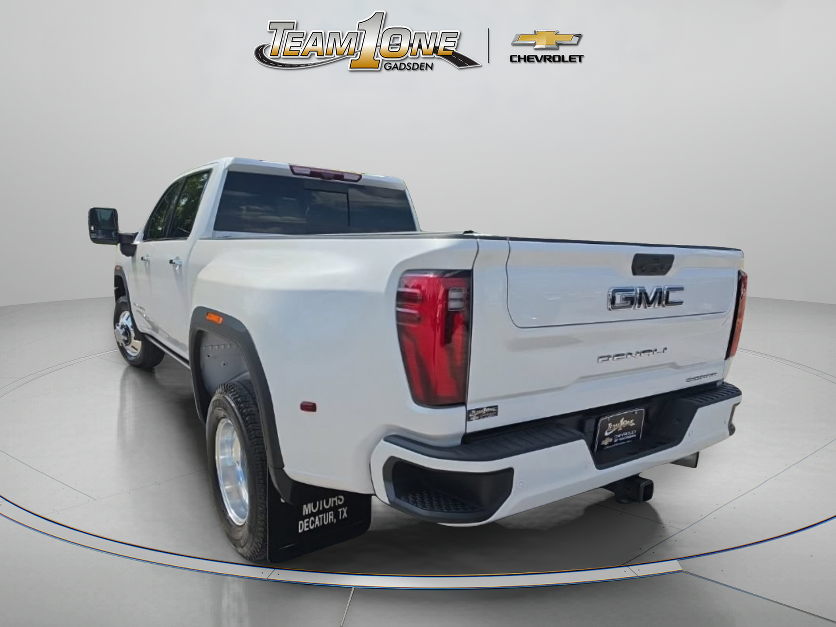 Used 2024 GMC Sierra 3500 Denali Ultimate AWD/4WD image 6