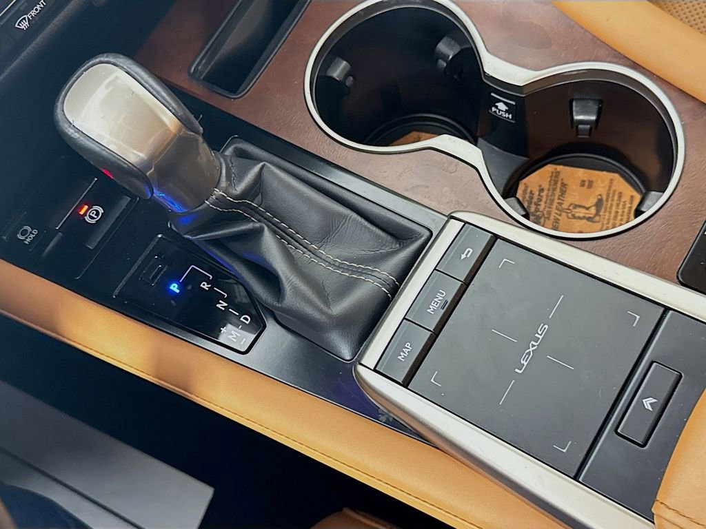 Used 2021 Lexus RX 350L FWD w/ Premium Package image 21