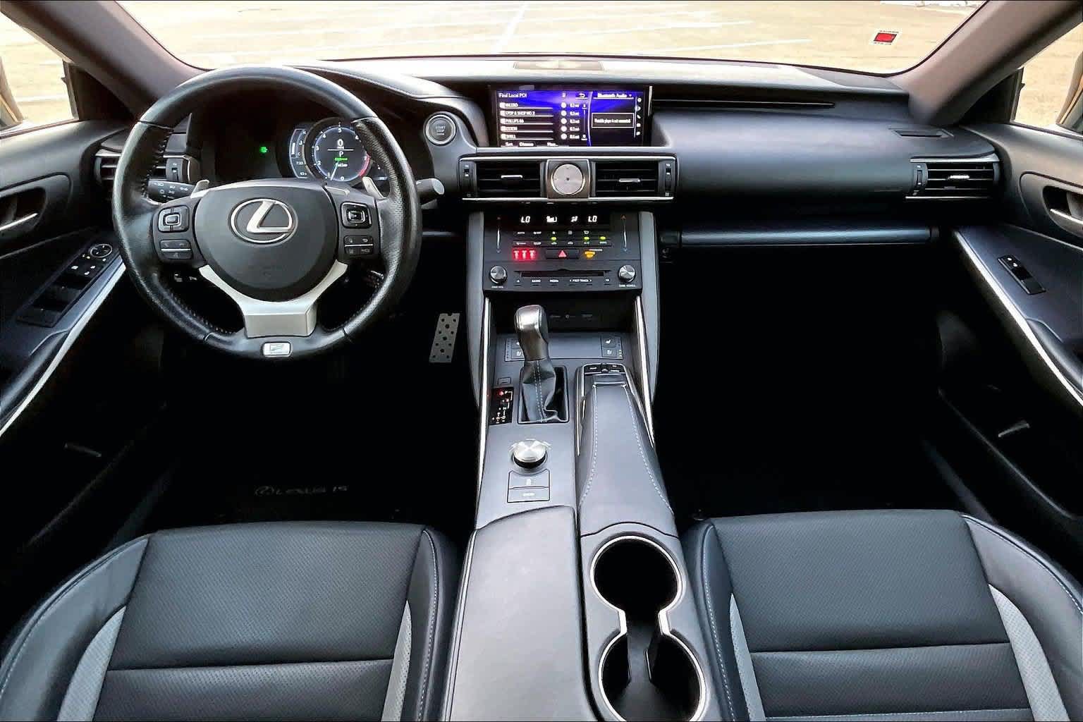 Used 2020 Lexus IS 300 F Sport w/ Blackline Edition AWD/4WD image 8