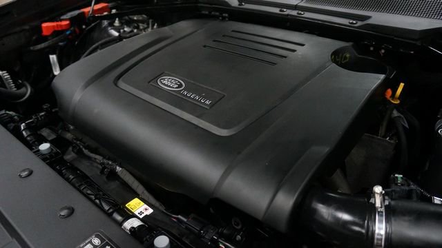 Used 2023 Land Rover Defender 90 S image 54