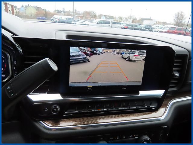 Used 2024 Chevrolet Silverado 1500 LT image 18