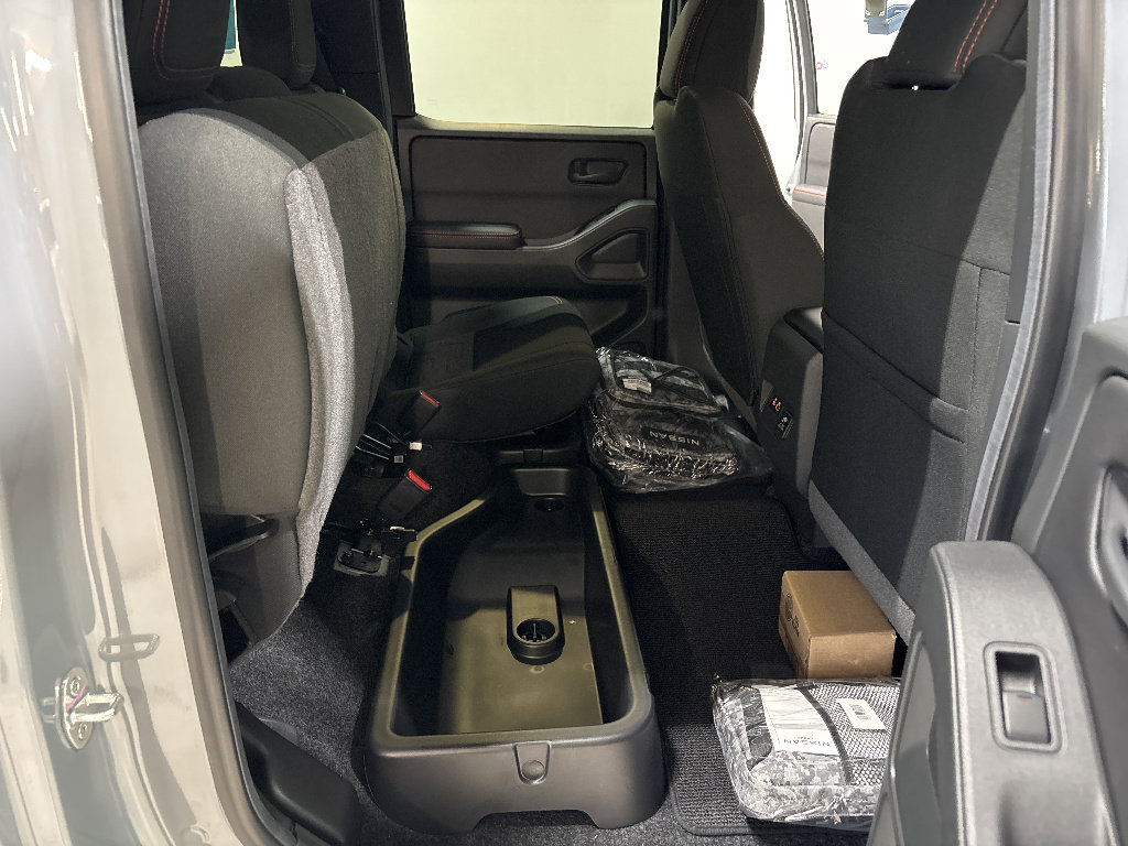New 2026 Nissan Frontier PRO-4X w/ Pro-4x Convenience Package AWD/4WD image 27