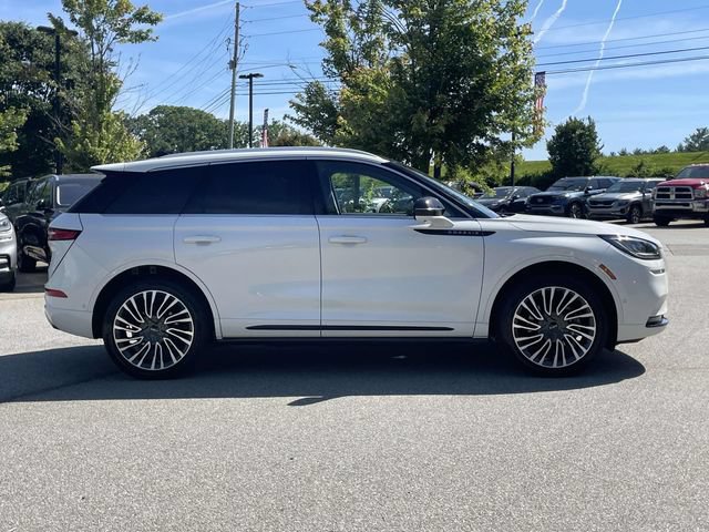 Used 2021 Lincoln Corsair Grand Touring AWD/4WD image 6