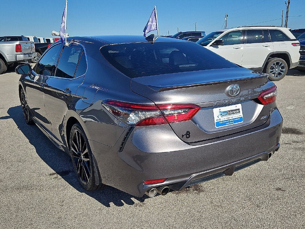 Used 2024 Toyota Camry XSE FWD image 5