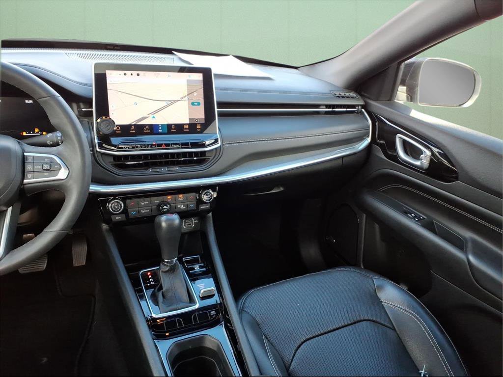 Used 2023 Jeep Compass High Altitude image 9